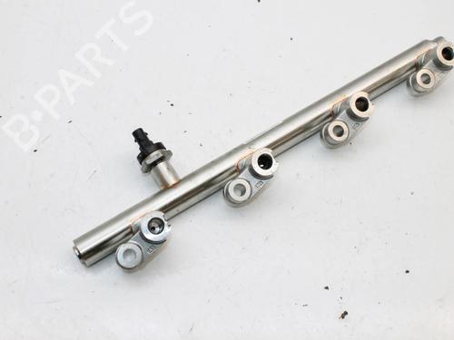Used Injection rail Injection rail MERCEDES-BENZ C-CLASS T-MODEL (S206) C 200 (206.242) (204 hp) 39869604 39869604