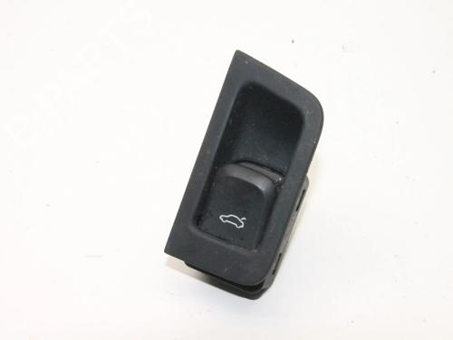 switch-audi-a7-sportback-4ga-4gf-2010-2011-2012-2013-2014-2015-2016-2017-2018-2019-39786166 main image