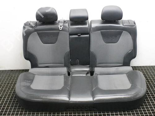 rear-seat-kia-niro-i-de-2016-2017-2018-2019-2020-2021-2022-39768513 main image