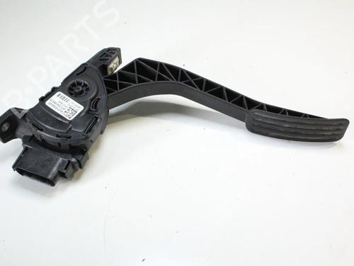 Pedal Pedal LAND ROVER RANGE ROVER SPORT I (L320) 3.0 D 4x4 (245 hp) 39870795 39870795