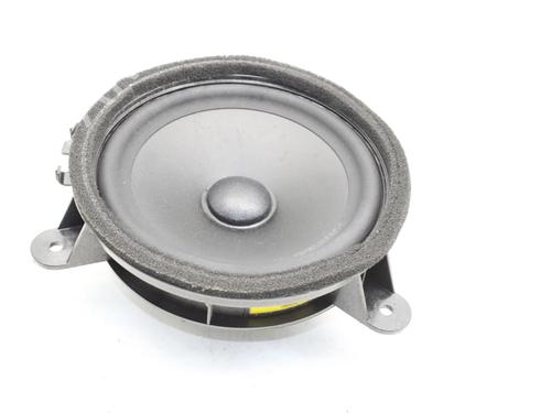 Used Speaker Speaker VOLVO V60 I (155) D5 Hybrid AWD (230 hp) 40556465 40556465