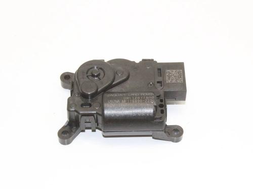 electronic-module-land-rover-range-rover-velar-l560-2017-39780588 main image