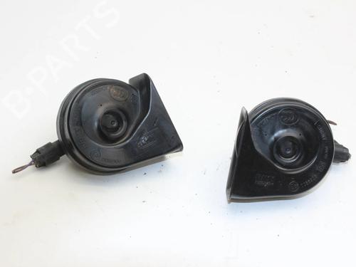 horn-bmw-3-coupe-e92-2005-2006-2007-2008-2009-2010-2011-2012-2013-39784860 main image