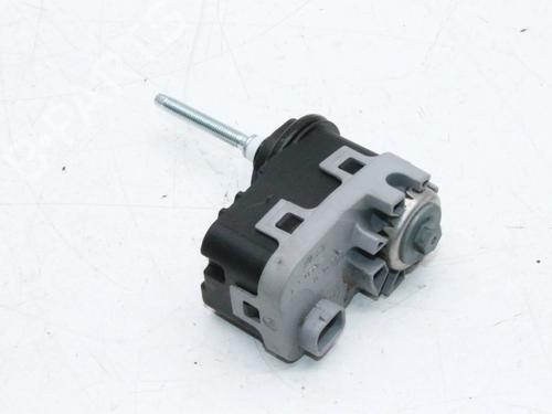 Used Headlight adjuster motor Headlight adjuster motor KIA NIRO I (DE) 1.6 GDI Plug-in Hybrid (141 hp) 39843034 39843034