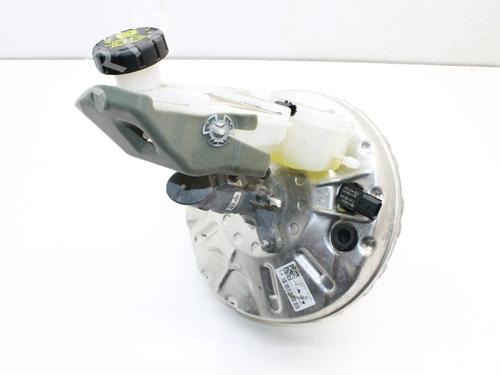Used Servo brake Servo brake RENAULT CAPTUR II (HF_) TCe 100 (HFMT) (101 hp) 39832635 39832635