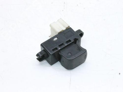 Used Left front window switch Left front window switch NISSAN NV200 Van 1.5 dCi 85 (M20, M20N, M20M) (86 hp) 39857885 39857885