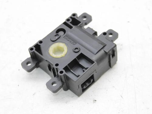 Electronic module TOYOTA COROLLA Hatchback (_E21_, _EA1_, _EH1_) 1.8 Hybrid (ZWE211, ZWE219) | BP39782996M83 - Image 2