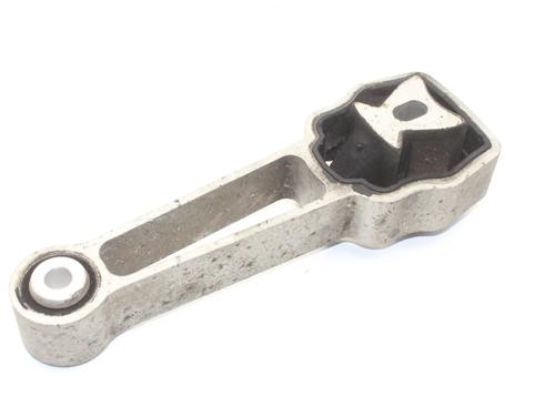 engine-mount-land-rover-range-rover-evoque-l538-2011-2012-2013-2014-2015-2016-2017-2018-2019-39768386 main image