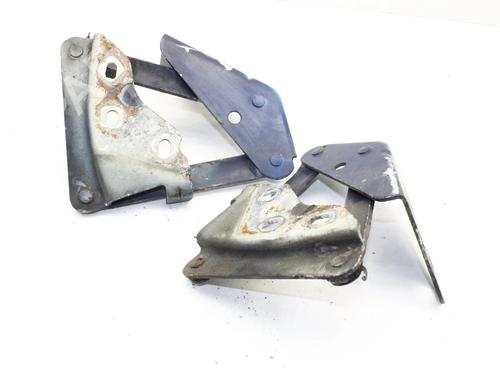 Used Hinge/Door check strap Hinge/Door check strap JAGUAR XK 8 Coupe (X100) 4.0 (294 hp) 39850591 39850591