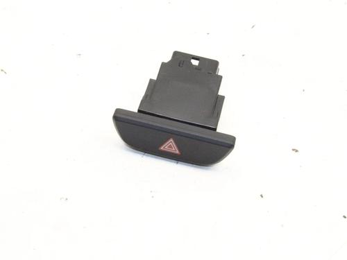 Used Warning switch Warning switch TOYOTA YARIS (_P21_, _PA1_, _PH1_) 1.6 GR 4WD (GXPA16) (261 hp) 39875829 39875829