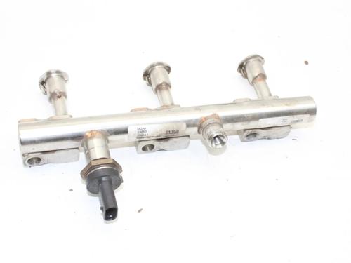 Used Injection rail Injection rail FORD FIESTA VII (HJ, HF) 1.0 EcoBoost (125 hp) 39829140 39829140