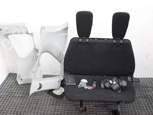 Used Rear seat (3rd row) Rear seat (3rd row) MITSUBISHI OUTLANDER II (CW_W) 2.2 DI-D 4WD (156 hp) 39769921 39769921