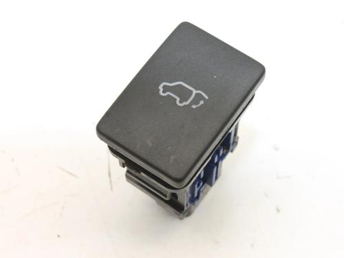Used Switch Switch TOYOTA RAV 4 IV (_A4_) 2.0 4WD (ZSA44_, ZSA44R) (151 hp) 39799138 39799138