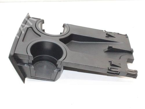Used Cup/Object holder Cup/Object holder LAND ROVER DISCOVERY III (L319) 2.7 TD 4x4 (190 hp) 39861490 39861490