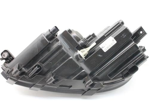 Right headlight VW TOURAN (1T3) 2.0 TDI | BP39815622C29 - Image 4