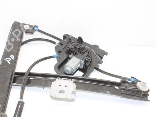 Front right window mechanism TESLA MODEL 3 (5YJ3) EV AWD | BP39768826C23 - Image 2
