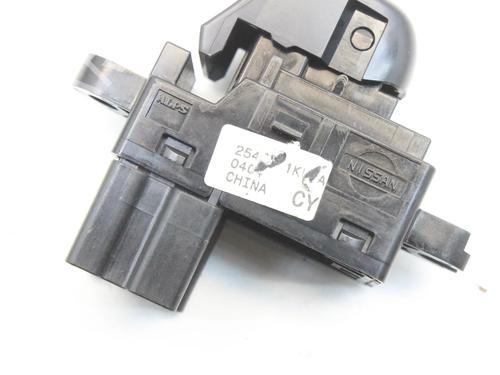 Right rear window switch NISSAN LEAF (ZE0) Electric | BP39810610I28 - Image 4