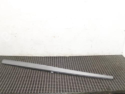Used Right sideskirt Right sideskirt AUDI A3 Limousine (8VS, 8VM) 2.0 TFSI (190 hp) 39773338 39773338