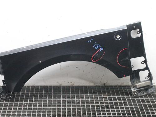 Guarda-lamas esquerdo Guarda-lamas esquerdo LAND ROVER RANGE ROVER III (L322) 3.0 D 4x4 (177 hp) 39812843 39812843