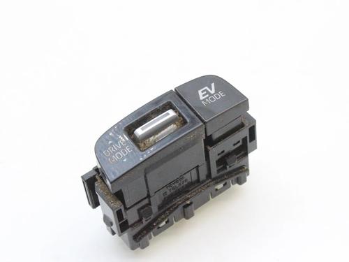 Used Switch Switch TOYOTA COROLLA Hatchback (_E21_, _EA1_, _EH1_) 1.8 Hybrid (ZWE211, ZWE219) (122 hp) 39843651 39843651