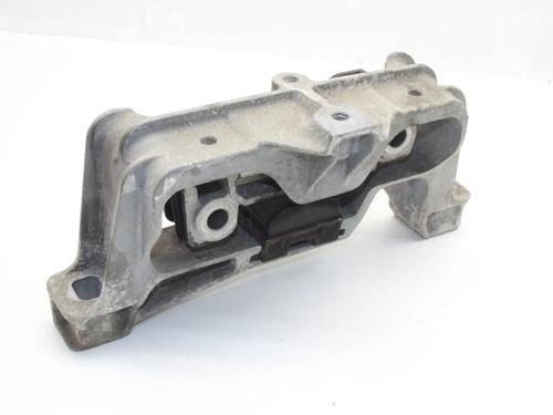 Used Engine mount Engine mount MERCEDES-BENZ B-CLASS Sports Tourer (W246, W242) B 200 CDI / d (246.208) (136 hp) 39862837 39862837