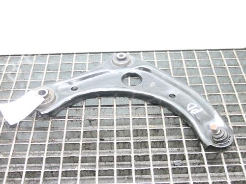 Højre fortil bærearm Højre fortil bærearm NISSAN MICRA IV (K13K, K13KK) 1.2 (80 hp) 39863453 39863453