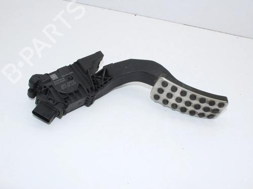 Pedal Pedal MERCEDES-BENZ A-CLASS (W177) A 180 d (177.003) (116 hp) 39804793 39804793