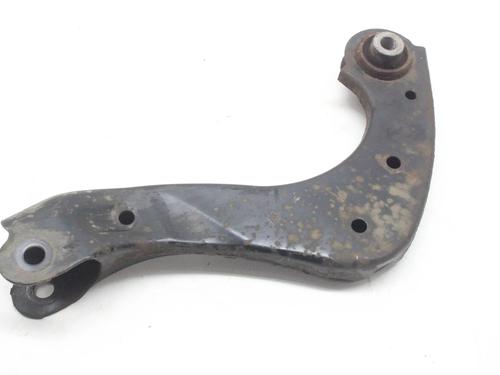 Used Right rear suspension arm Right rear suspension arm TOYOTA YARIS (_P21_, _PA1_, _PH1_) 1.6 GR 4WD (GXPA16) (261 hp) 39819943 39819943