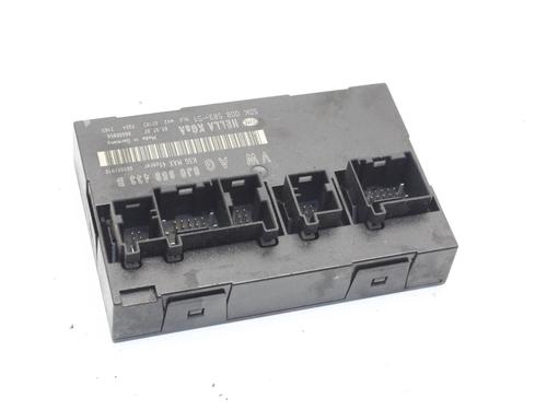 Used Control unit Control unit AUDI TT (8J3) 3.2 V6 quattro (250 hp) 39824640 39824640