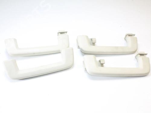 Used Interior roof handle Interior roof handle LAND ROVER FREELANDER 2 (L359) 2.2 TD4 4x4 (160 hp) 39789965 39789965