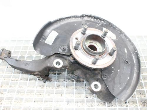 Used Right front steering knuckle Right front steering knuckle LAND ROVER RANGE ROVER SPORT I (L320) 3.0 D 4x4 (245 hp) 39768174 39768174