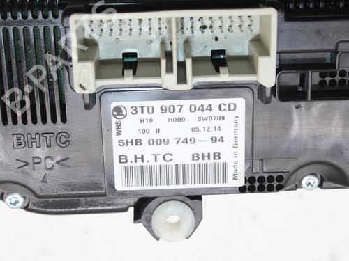 Control unit SKODA YETI (5L) 2.0 TDI | BP39811229M11 - Image 3