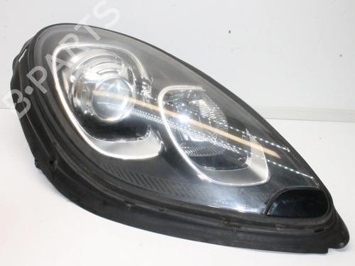Used Right headlight Right headlight PORSCHE MACAN (95B) 3.0 S (354 hp) 39831667 39831667