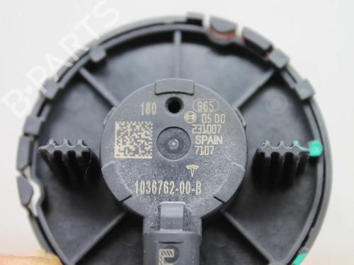 Electronic sensor TESLA MODEL Y (5YJY) Long Range All-wheel Drive | BP39779979M84 - Image 3