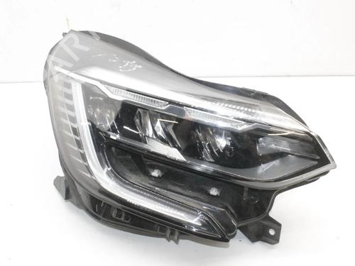 Used Right headlight Right headlight RENAULT CAPTUR II (HF_) TCe 100 (HFMT) (101 hp) 39779929 39779929