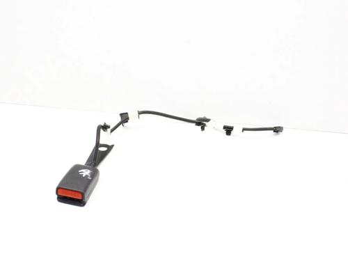 seat-buckle-toyota-yaris-_p21_-_pa1_-_ph1_-2020-39773439 main image
