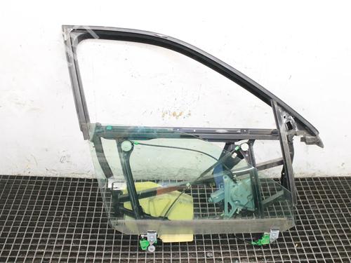 rudehejsemekanisme-hjre-foran-audi-a4-b5-8d2-1994-1995-1996-1997-1998-1999-2000-2001-39773736 main image