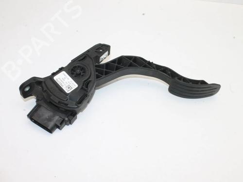 Pedal Pedal VOLVO V60 I (155) D3 (150 hp) 39862519 39862519