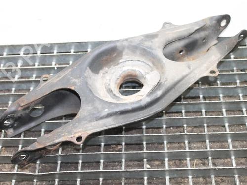 left-rear-suspension-arm-mercedes-benz-c-class-w204-2007-2008-2009-2010-2011-2012-2013-2014-2015-39801120 main image