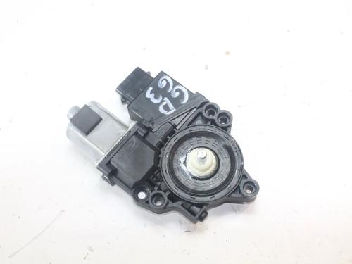 Used Right rear window motor Right rear window motor KIA CEE'D (JD) 1.6 CRDi 128 (128 hp) 39843042 39843042