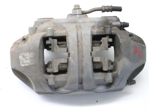 Used Right front brake caliper Right front brake caliper TESLA MODEL Y (5YJY) EV Rear-Wheel Drive (299 hp) 39825132 39825132
