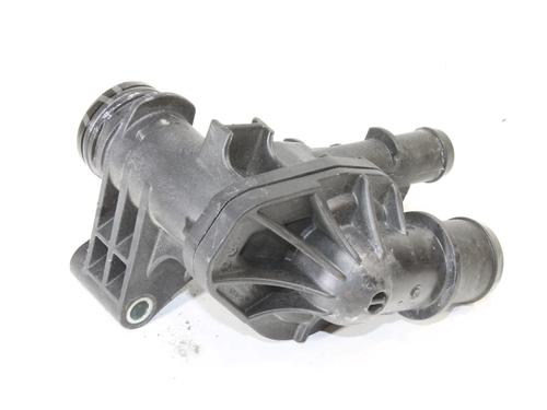 Used Thermostat housing Thermostat housing FORD KUGA II (DM2) 1.5 EcoBoost 4x4 (180 hp) 39817838 39817838