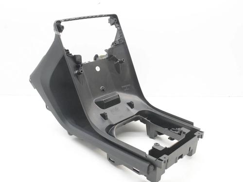 Mittelkonsole Mittelkonsole VOLVO V70 III (135) 2.0 D (136 hp) 39835957 39835957