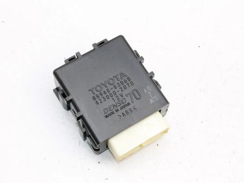 Used Control unit Control unit TOYOTA AURIS Estate (_E18_) 1.8 Hybrid (ZWE186_, ZWE186R, ZWE186H) (136 hp) 39790250 39790250