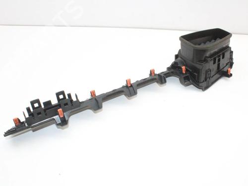 Air vent TOYOTA COROLLA Hatchback (_E21_, _EA1_, _EH1_) 1.8 Hybrid (ZWE211, ZWE219) | BP39863429I21 - Image 4
