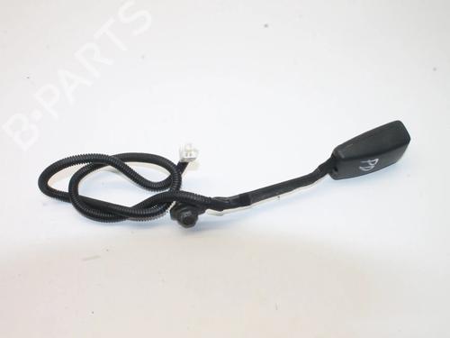 Used Seat buckle Seat buckle KIA SORENTO II (XM) 2.2 CRDi (197 hp) 39867165 39867165
