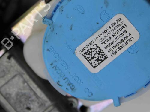 Front left seatbelt TESLA MODEL X (5YJX) P100D AWD | BP39829968I26 - Image 7
