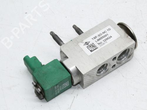 Used Electronic sensor Electronic sensor RENAULT ARKANA I (LCM_, LDN_) 1.6 E-TECH 145 (LDMU) (143 hp) 39818705 39818705