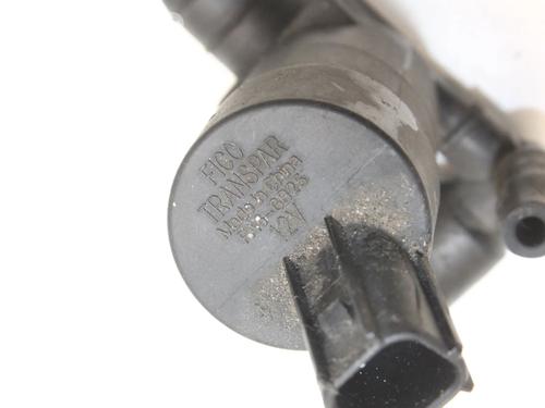 Washer pump FORD KUGA I 2.0 TDCi 4x4 | BP39801840E24 - Image 3