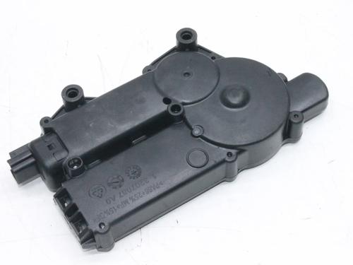 Used Electronic module Electronic module TESLA MODEL Y (5YJY) EV Performance All-wheel Drive (534 hp) 39871248 39871248